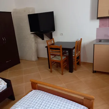 Dane Apartment *